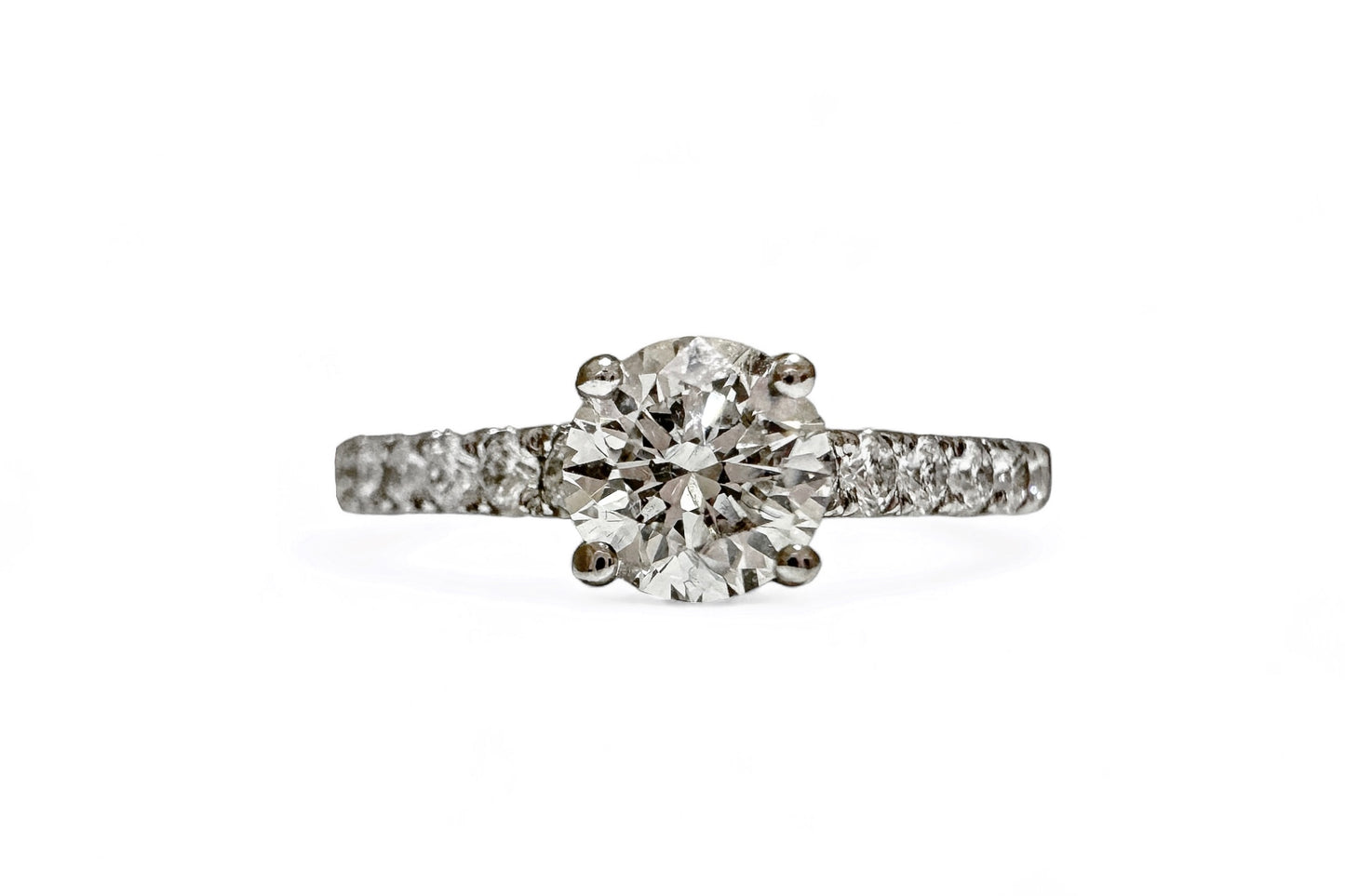 0.53 CT ROUND SOLITAIRE PAVÉ RING