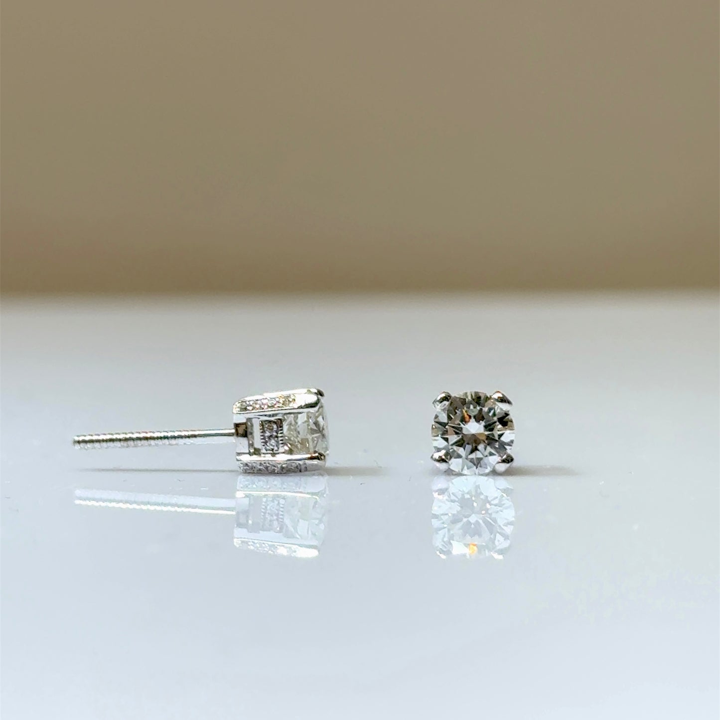 1.22CT (LG) Diamond Solitaire Earrings