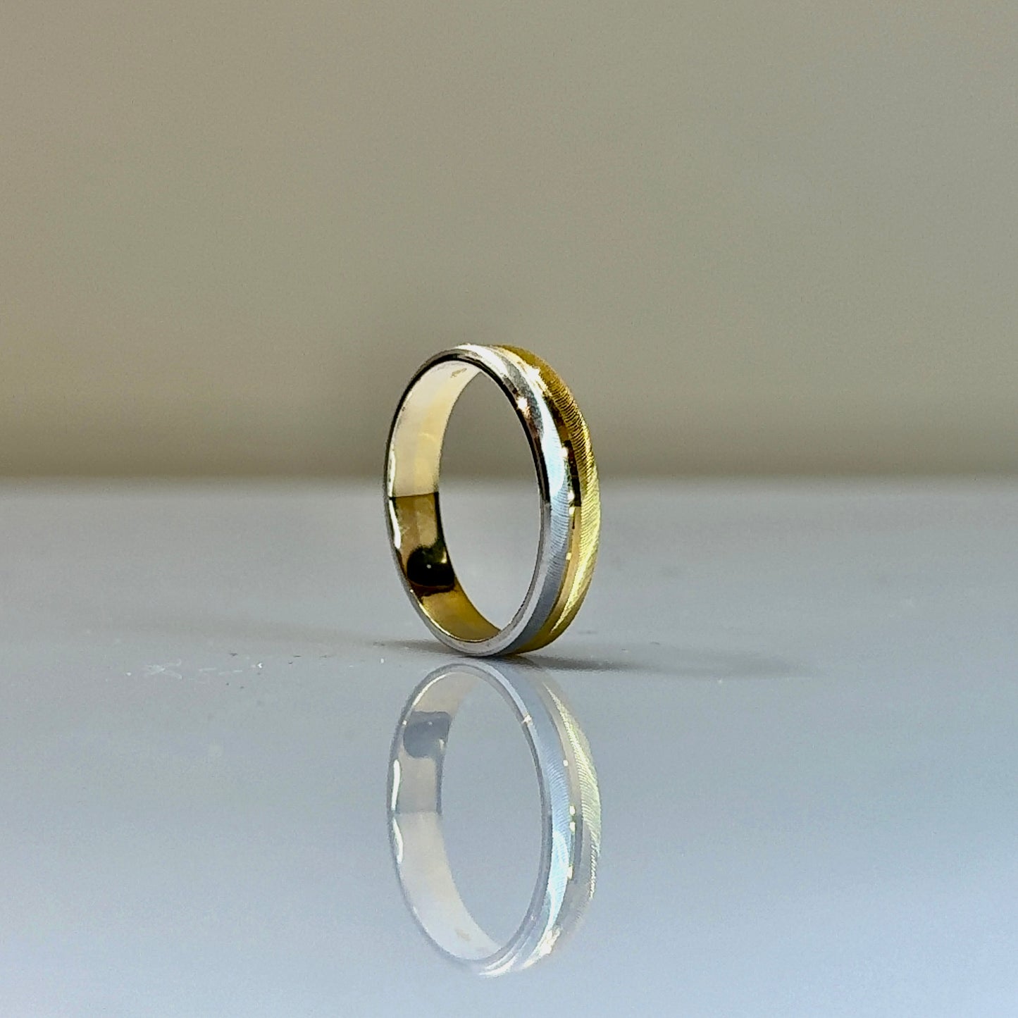 4mm Two Tone Wedding Band