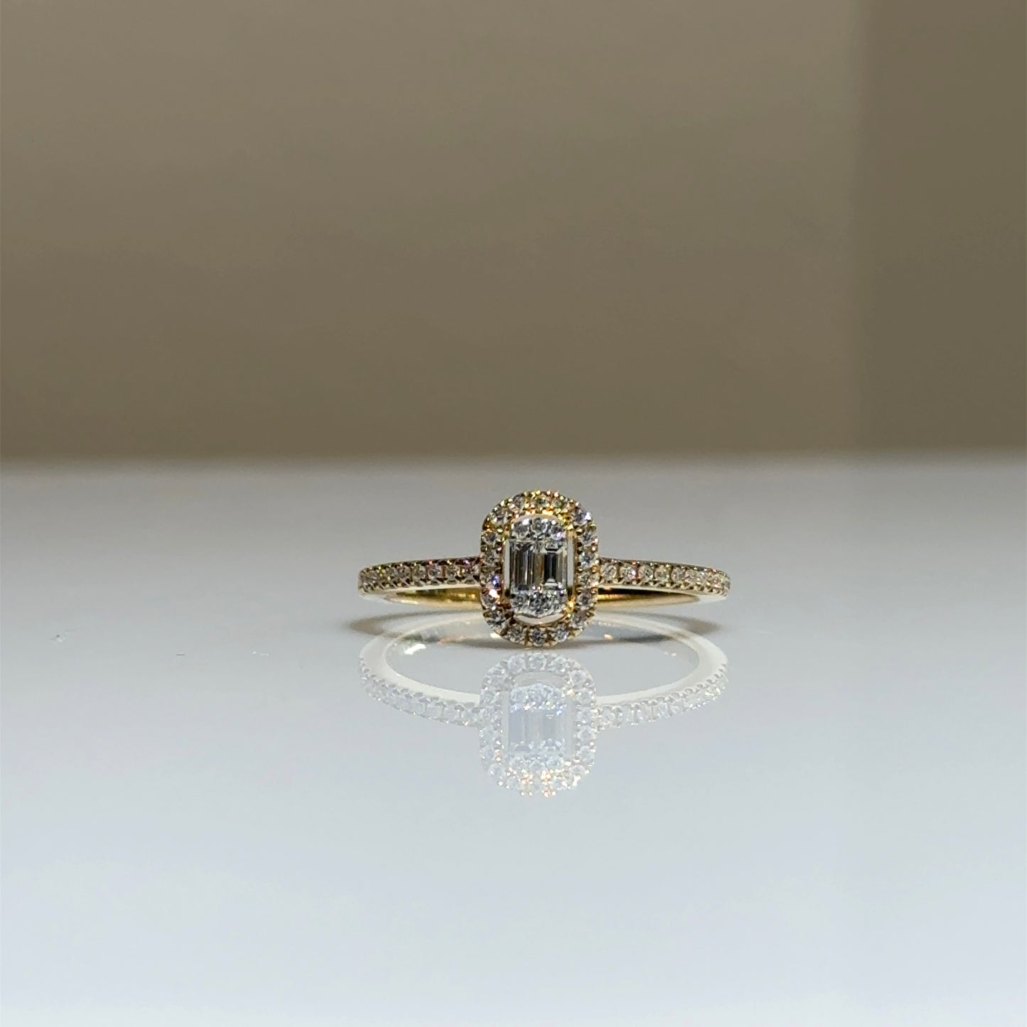 Illusion Oval Halo Diamond Ring