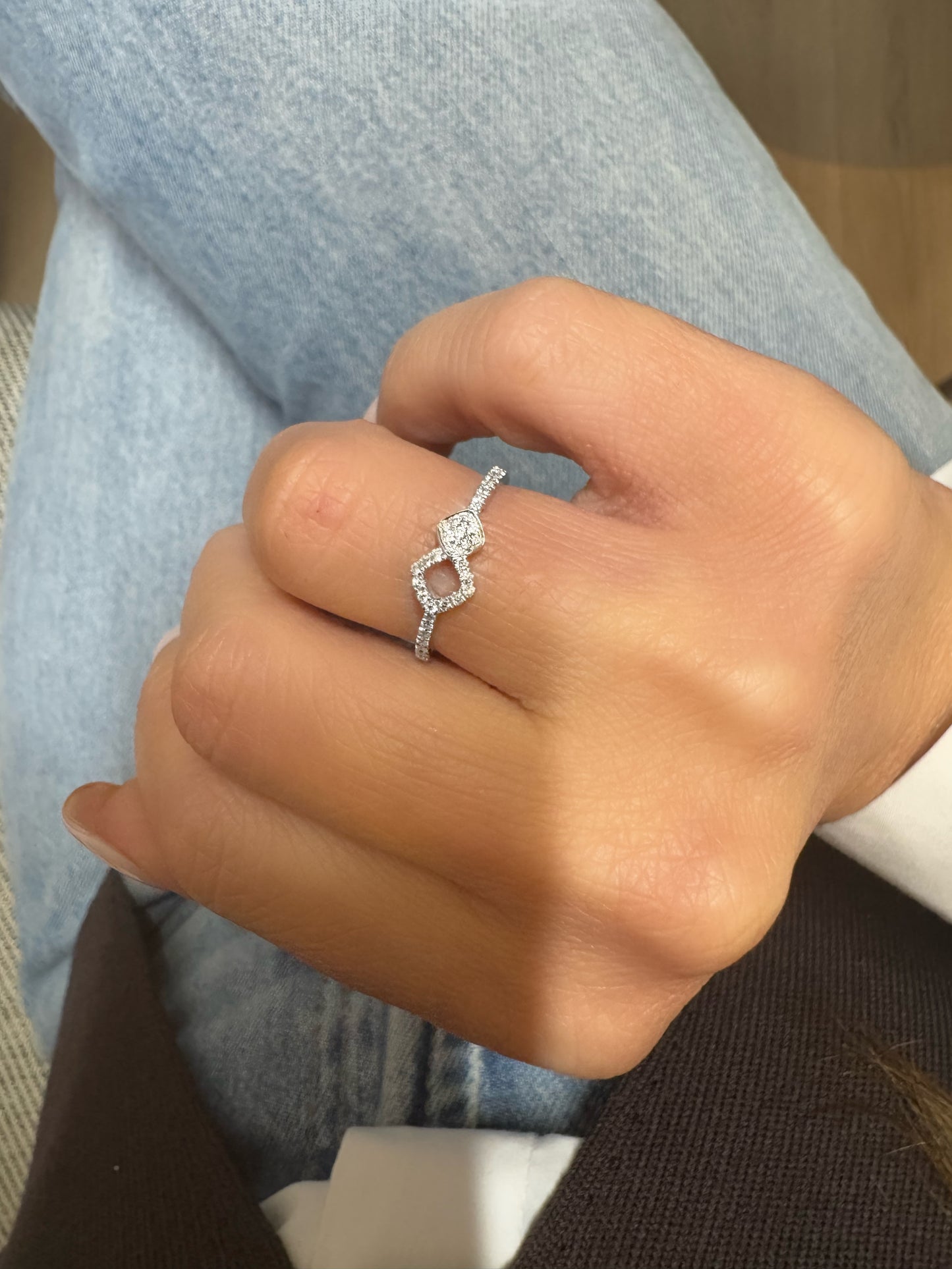 GEOMETRICAL SHAPE DIAMOND RING