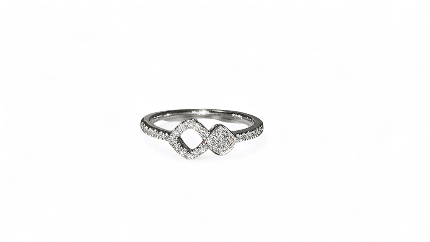 GEOMETRICAL SHAPE DIAMOND RING