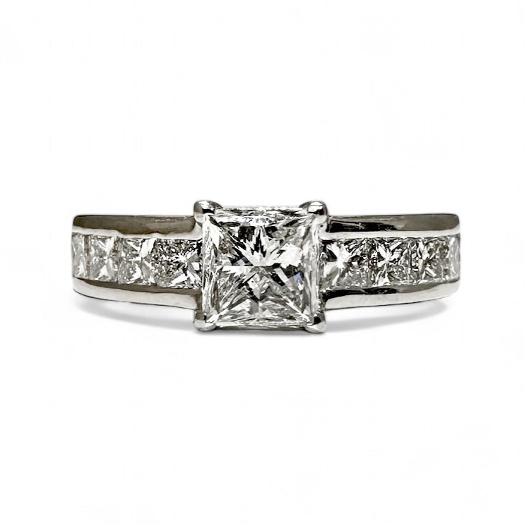 0.75 CT PRINCESS CUT RING