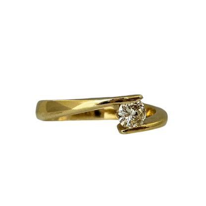 0.22CT ROUND SOLITAIRE RING