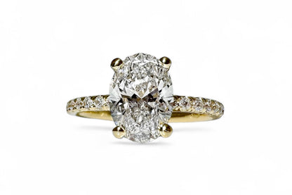 1.54 CT OVAL CUT SOLITAIRE PAVÉ RING