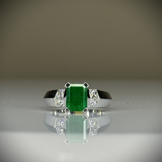 Emerald & Diamonds