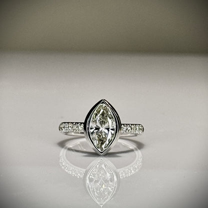 Marquise (LG) Diamond Ring