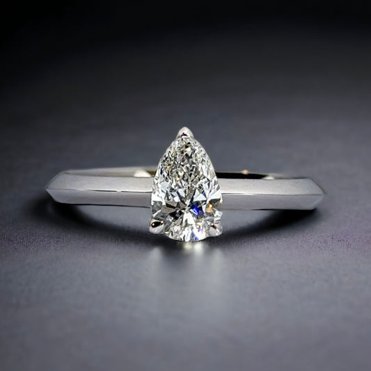 0.60 CT PEAR SHAPE DIAMOND RING