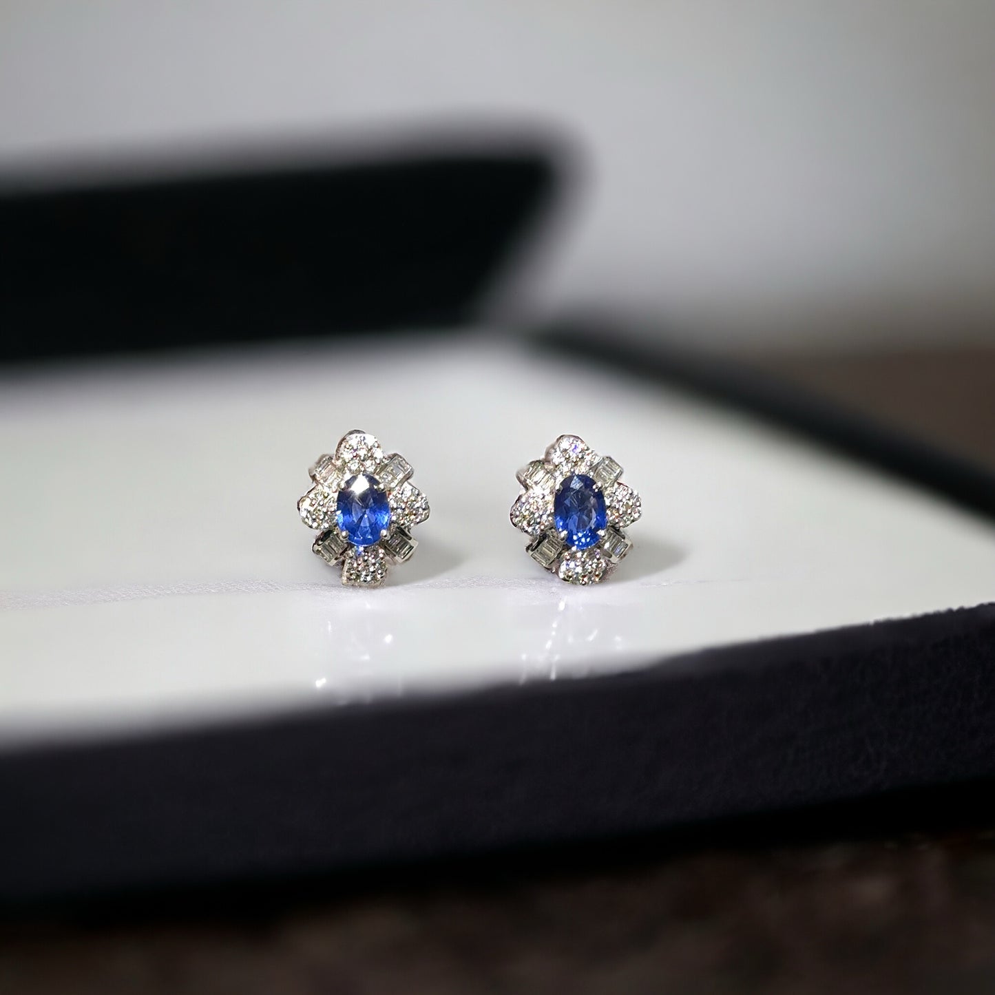 Sapphire & Diamonds Earrings