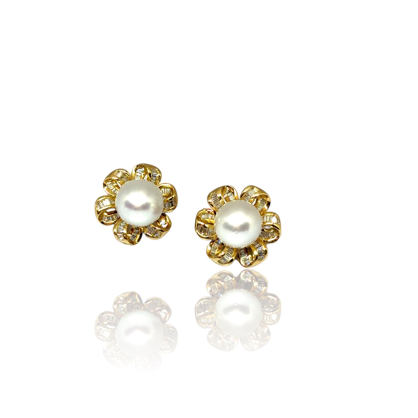 Flower Diamond Earrings