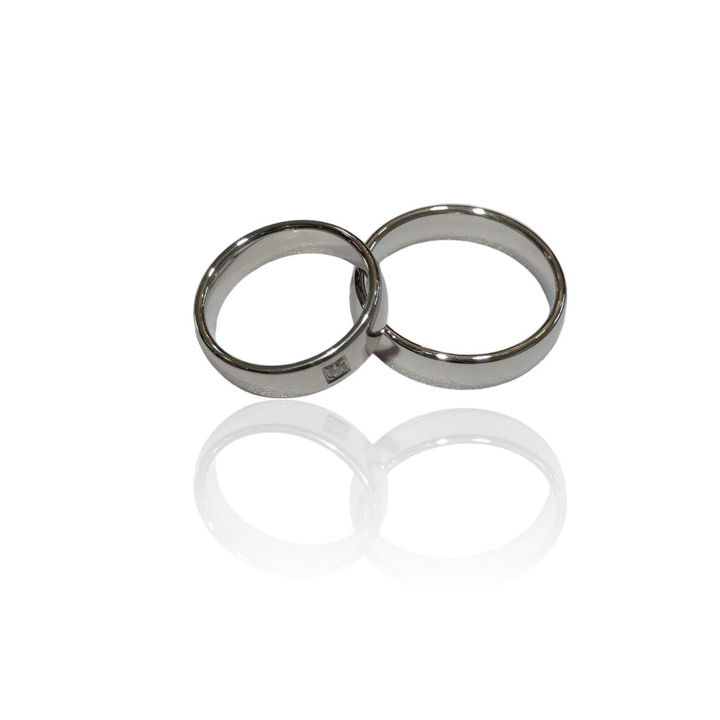 5mm Comfort Fit Wedding Rings with Diamond