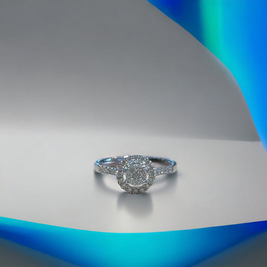 Round Halo Diamond Ring