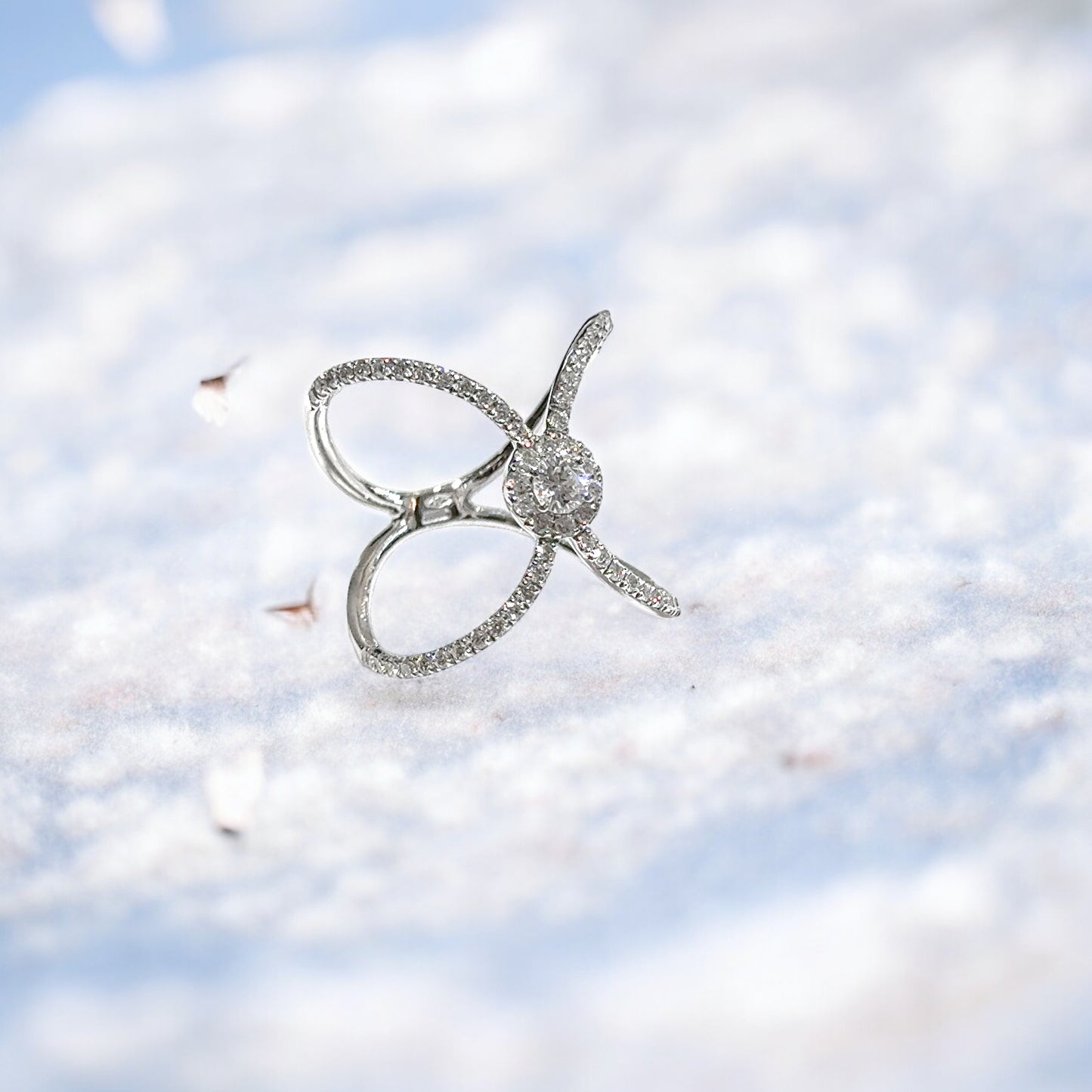 INFINITY CRISS CROSS RING