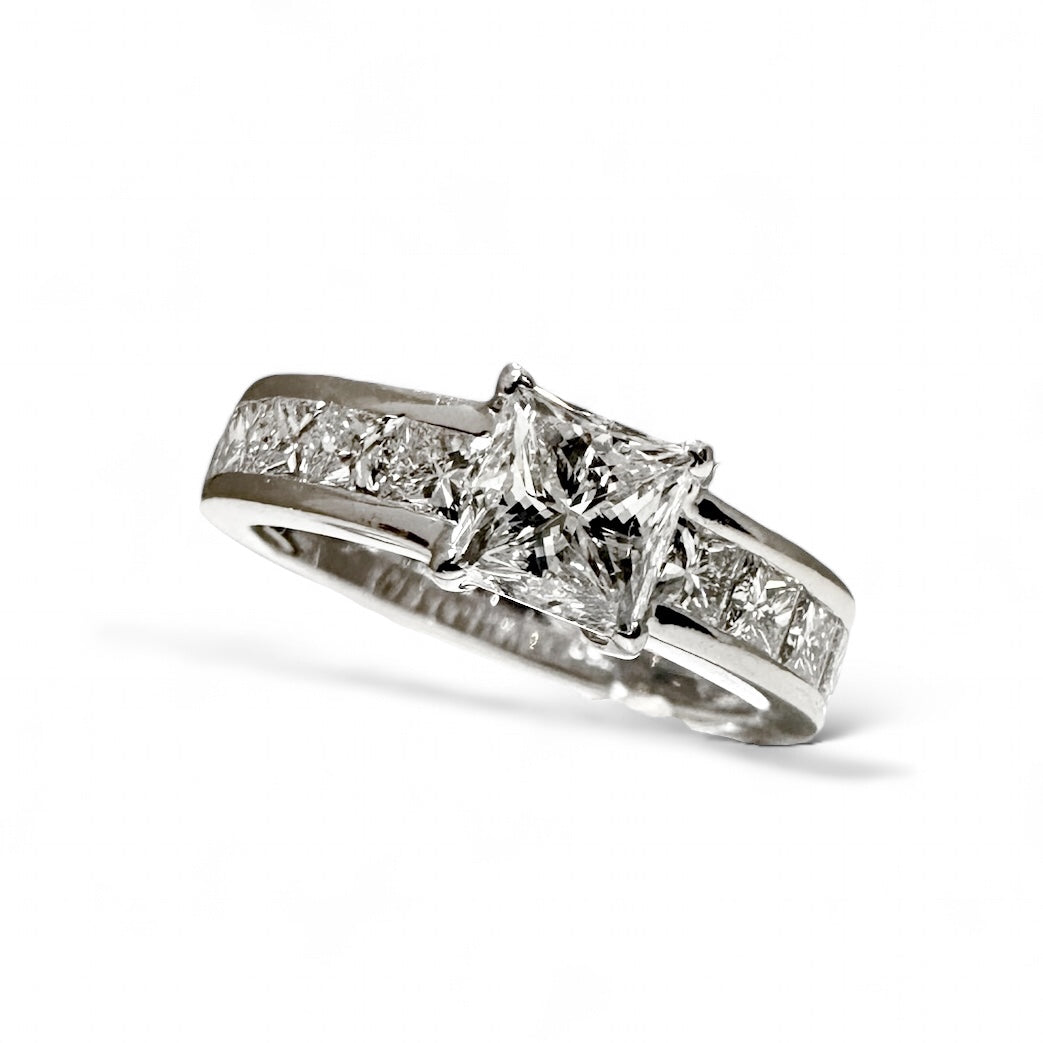 0.75 CT PRINCESS CUT RING